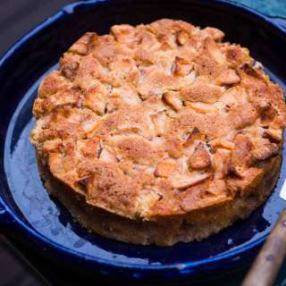 French Apple Cake