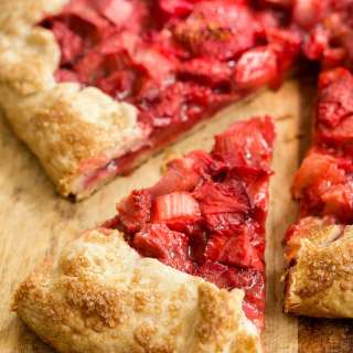Strawberry Rhubarb Tart