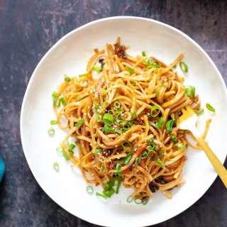 Korean Gochujang Noodle Stir Fry