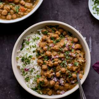 Punjabi Chole (North Indian Chickpea Curry)