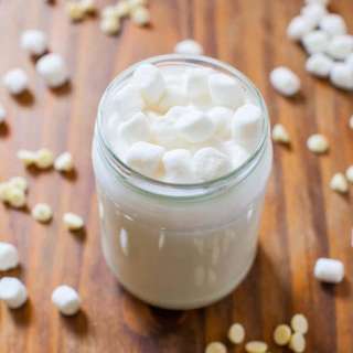 Peppermint White Hot Chocolate
