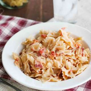 Smoky Tomato Bacon Pasta