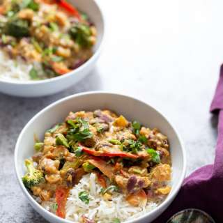 Vegan Coconut & Peanut Stew with Kidney Beans
