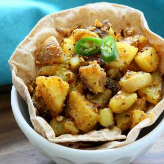 Crunchy Spicy Potatoes