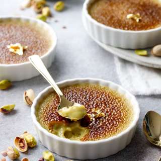 Pistachio Crème Brûlée