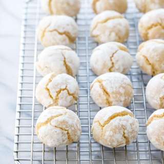 Soft Amaretti Cookies
