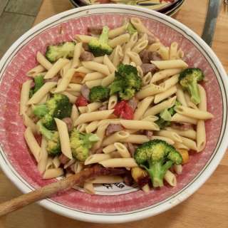 Penne Pasta with Roasted Tomatoes and Fresh Mozzarella