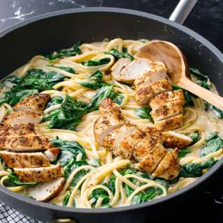 Creamy Chicken Florentine Pasta