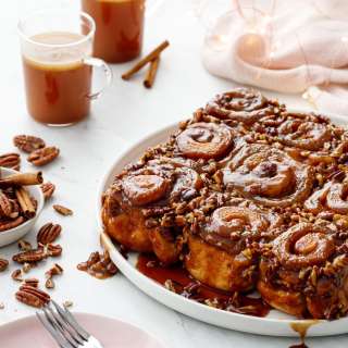 Hot Buttered Rum Sticky Buns