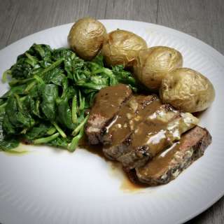 Restaurant Quality Blue Cheese Sauce for Steak