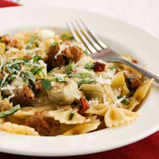Pasta with Sausage, Artichokes, and Sun-Dried Tomatoes