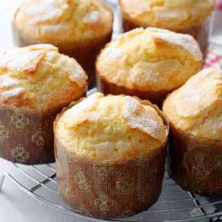Bolos de Arroz (Portuguese Rice Muffins)