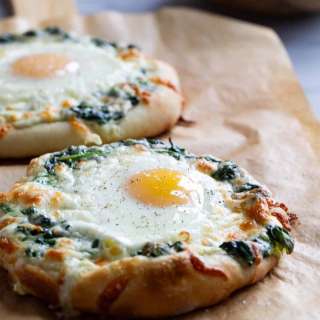 Egg Pizza with Creamed Spinach