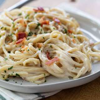 Alfredo Pasta with Bacon