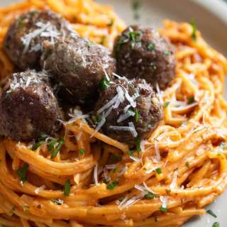 Creamy One Pot Spaghetti with Meatballs