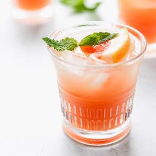 Grapefruit Mint Cocktail