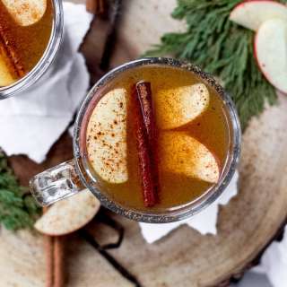 Hot Apple Cider Vanilla Bean Cocktail