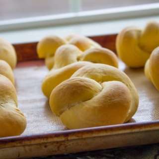 Buttery Sweet Potato Rolls