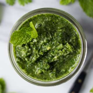 Easy Cilantro Mint Chutney (5-Ingredients)