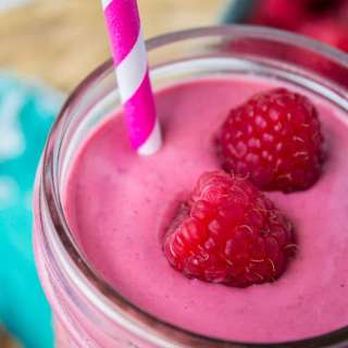 Raspberry Peanut Butter Smoothie