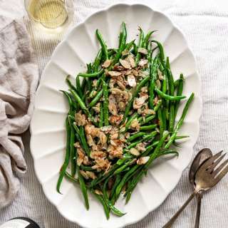 One-Pan Green Beans Almondine