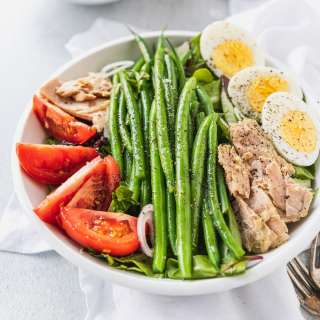Simple Niçoise Salad