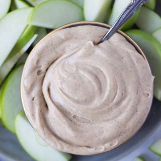 5 Minute Caramel Cream Cheese Apple Dip