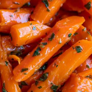 Honey Lemon Glazed Carrots
