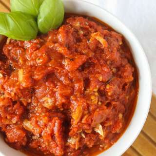 Spicy Butter-Roasted Tomato Sauce