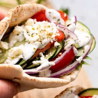 Easy Veggie Greek Pitas