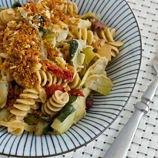 Mediterranean-Style Rotini with Toasted Garlic Panko
