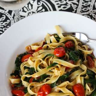 Easy Tomato and Spinach Tagliatelle for Two
