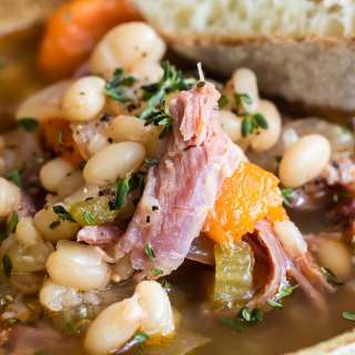 Slow Cooker Ham and Bean Soup