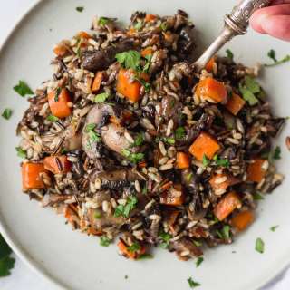 Vegetarian Wild Rice Pilaf with Mushrooms