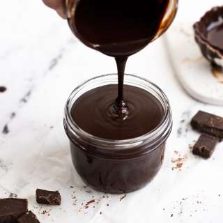 5-Minute Homemade Chocolate Syrup