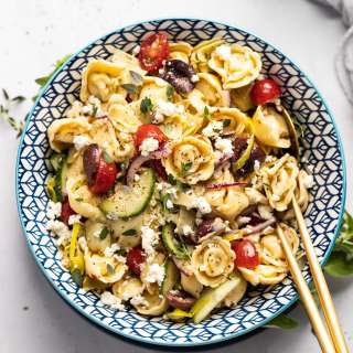 15-Minute Greek Tortellini Pasta Salad
