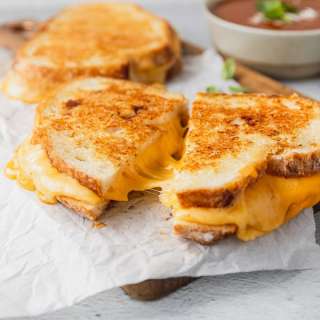 4 Cheese Garlic Grilled Cheese