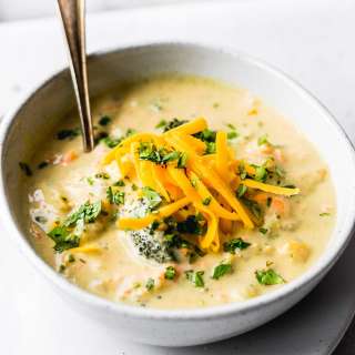 Broccoli Cauliflower Cheddar Cheese Soup