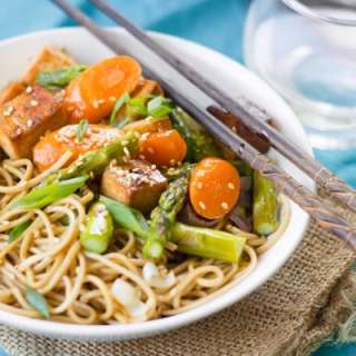 Sesame Soba Noodle Bowls with Roasted Veggies & Baked Tofu