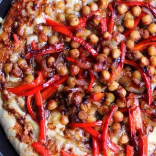BBQ Chickpea Pizza