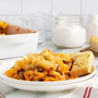 Mac and Cheese Lasagna