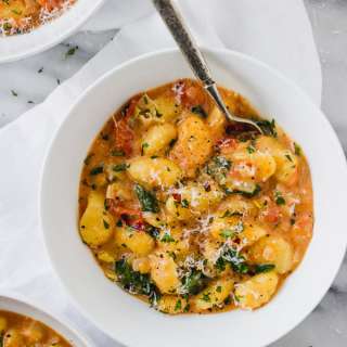 One Pot Creamy Tomato Spinach Gnocchi
