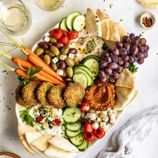 Vegetarian Mezze Platter (Mediterranean Board)