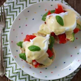 Eggs Benedict with Avocado and Roasted Red Pepper