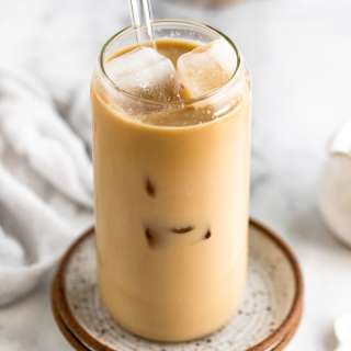 How to Make an Iced Latte (Without a Machine)