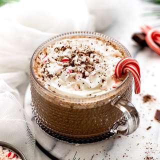 5-Minute Peppermint Mocha Latte