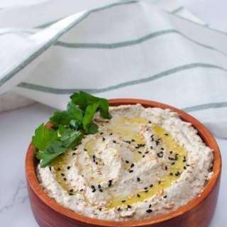 The Best Basic Hummus