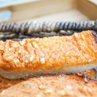 Sriracha Garlic Bread