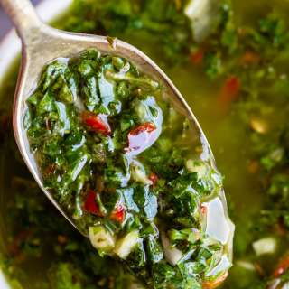 How to Make Easy Chimichurri Sauce