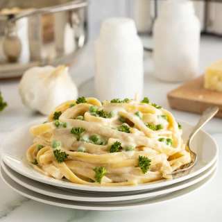 5 Ingredient Cream Cheese Alfredo Sauce Recipe